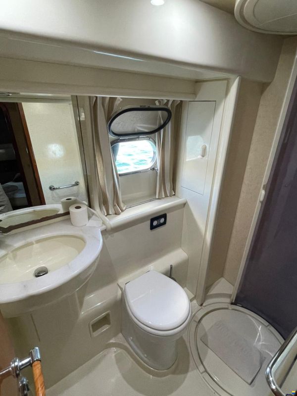 Ferretti 620