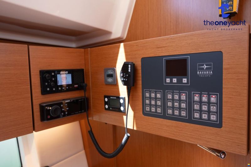 Bavaria C45 Style