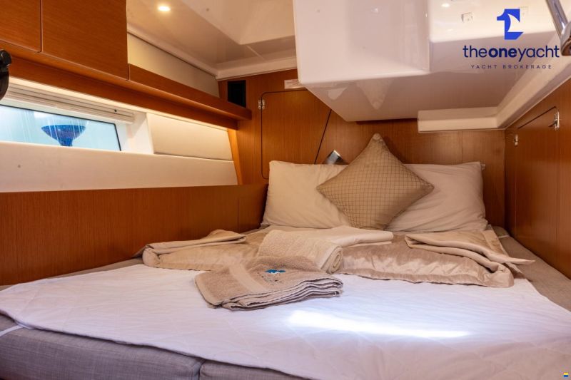 Bavaria C45 Style