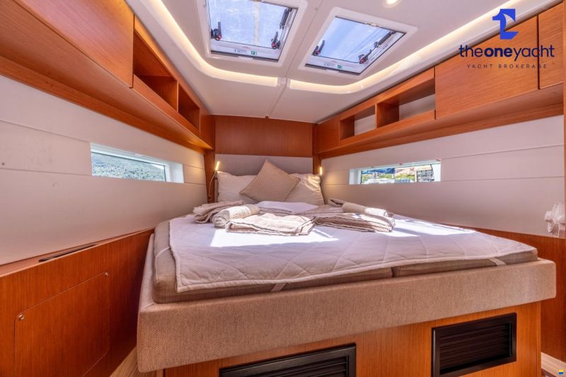 Bavaria C45 Style