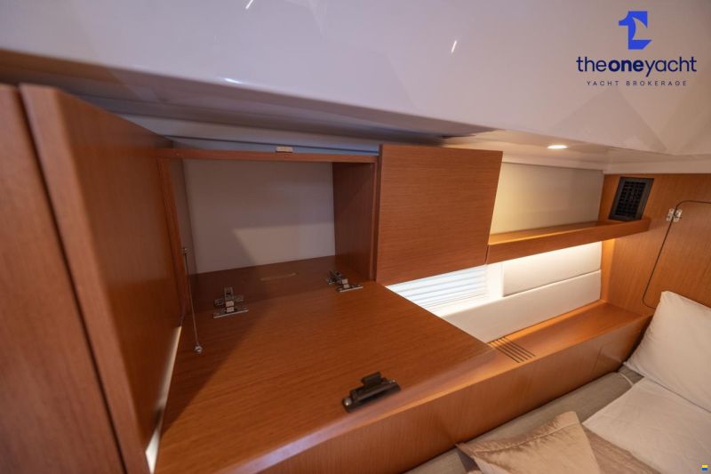 Bavaria C45 Style