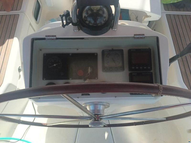 Beneteau Oceanis Clipper 411