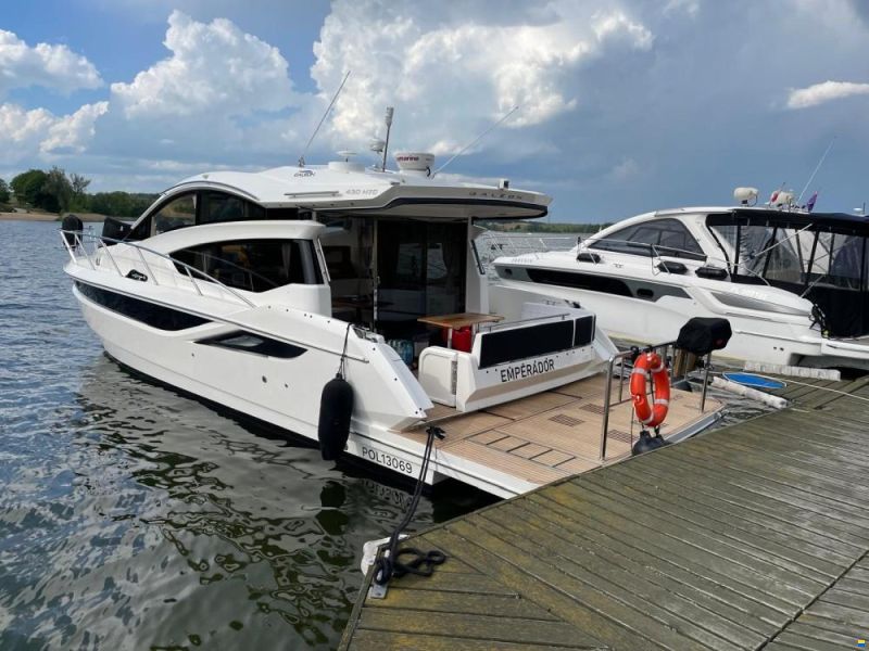 Galeon 430 HTC