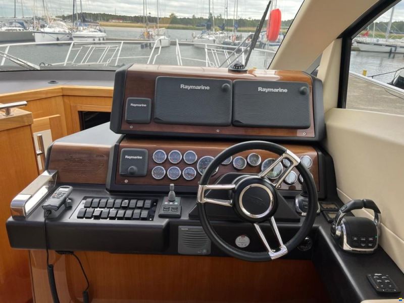 Galeon 430 HTC