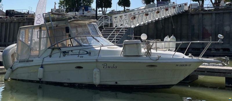 Rinker 280 Fiesta Vee