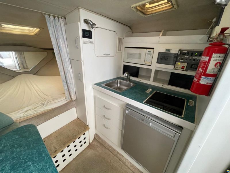 Rinker 280 Fiesta Vee