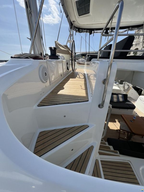Lagoon 50