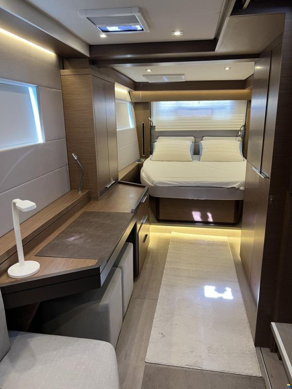 Lagoon 50