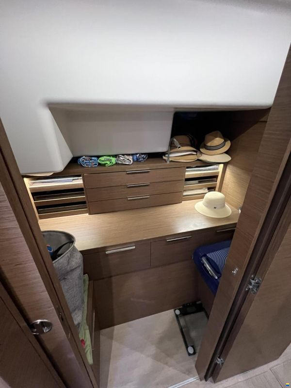 Lagoon 50