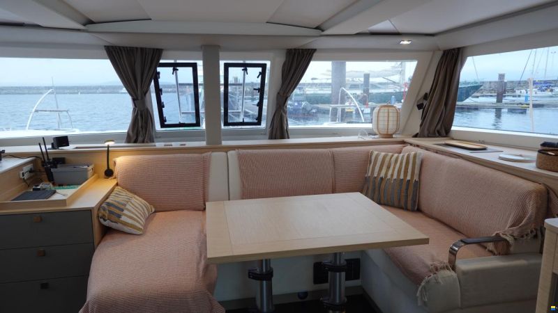 Fountaine Pajot Isla 40