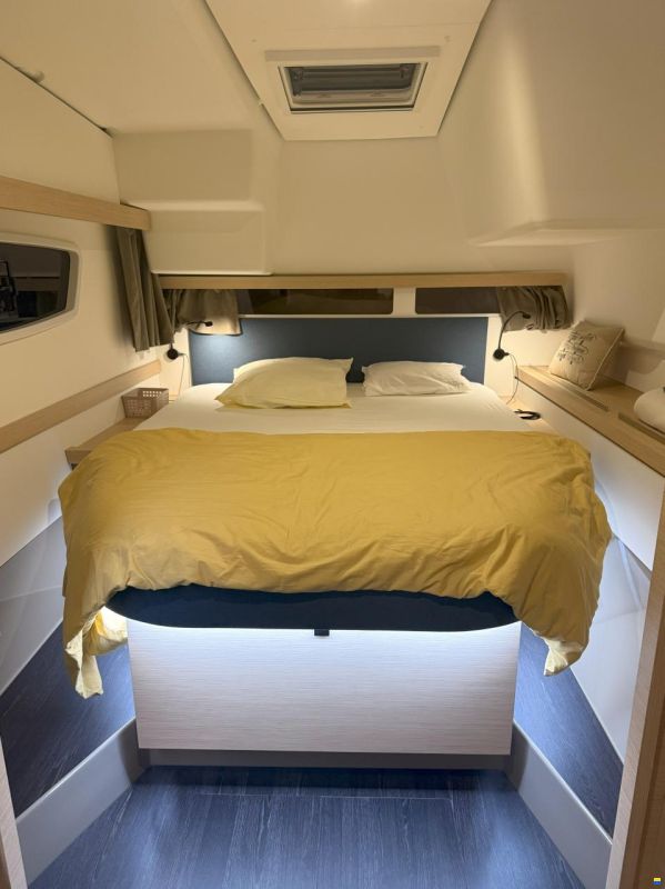 Fountaine Pajot Isla 40