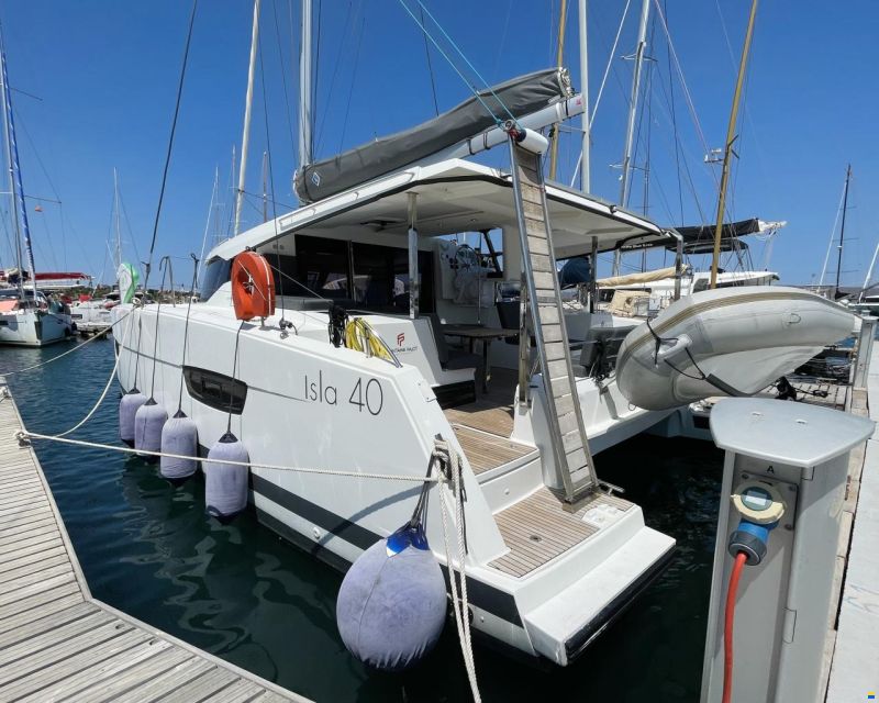 Fountaine Pajot Isla 40 Owner's Version