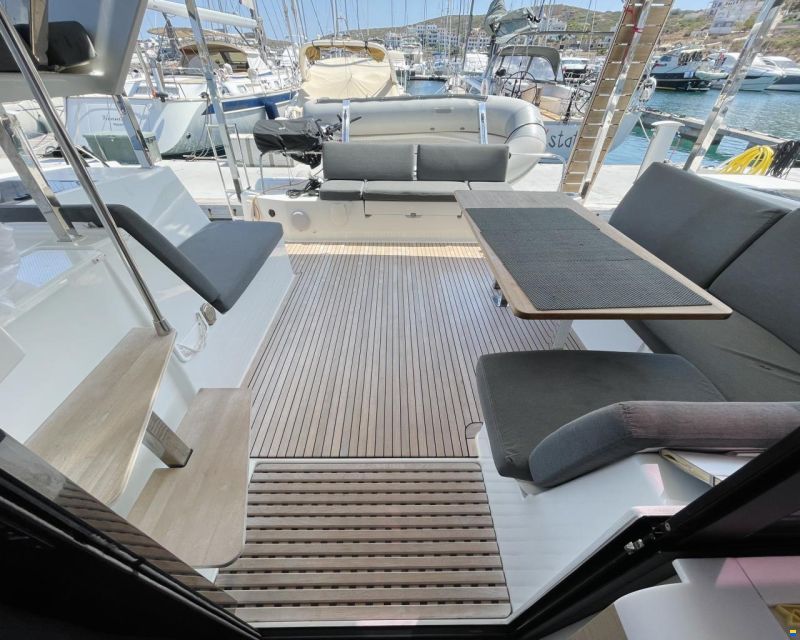 Fountaine Pajot Isla 40 Owner's Version