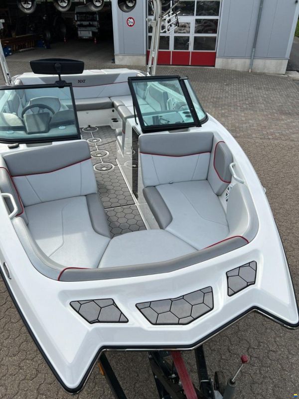 MasterCraft NXT22 - 2016