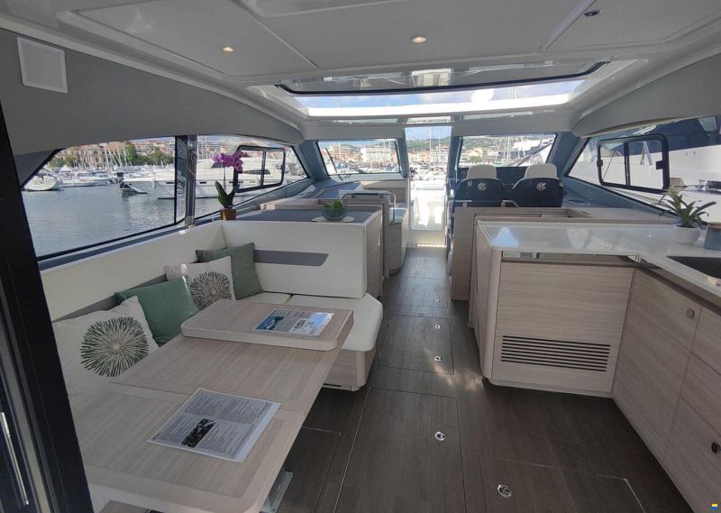 Aquila Catamarans 42 Coupe