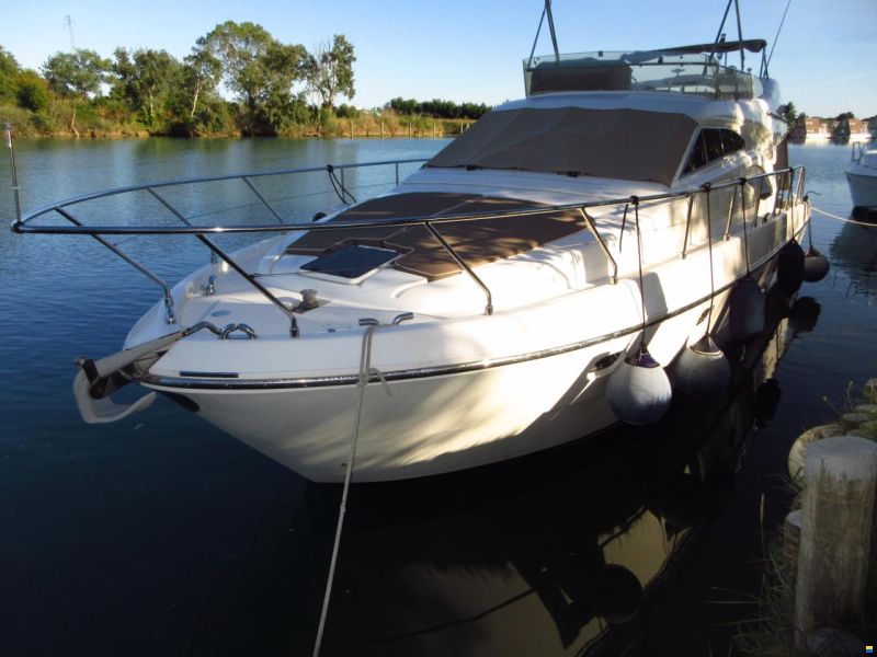 Ferretti 430 Fly