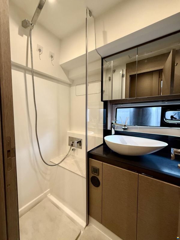 Prestige 460 Fly
