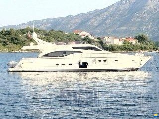 Ferretti 681
