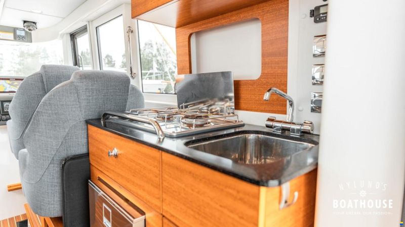 Paragon Yachts 31 Cabin