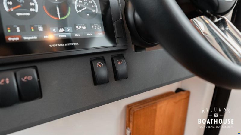 Paragon Yachts 31 Cabin