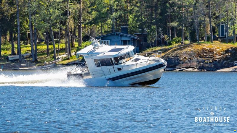 Paragon Yachts 31 Cabin