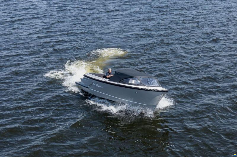 Oud Huijzer 740 Tender