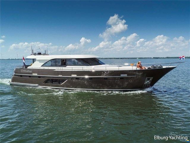 den Hoven Executive 2100