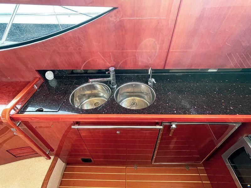 Fairline Phantom 46