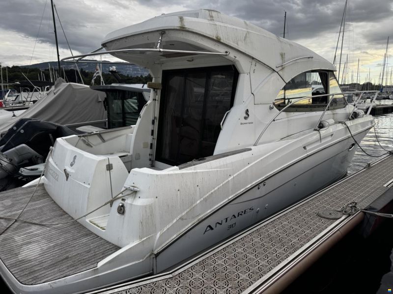 Beneteau Antares 30