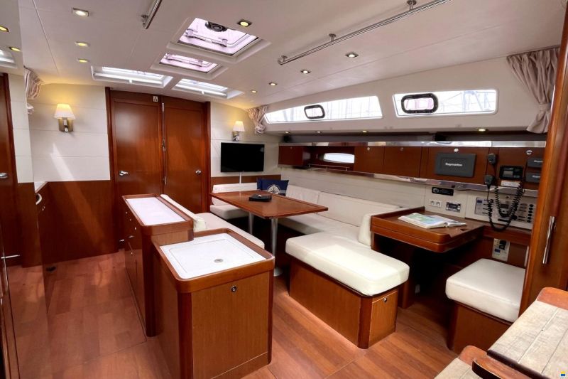 Beneteau Oceanis 50 Family A/C