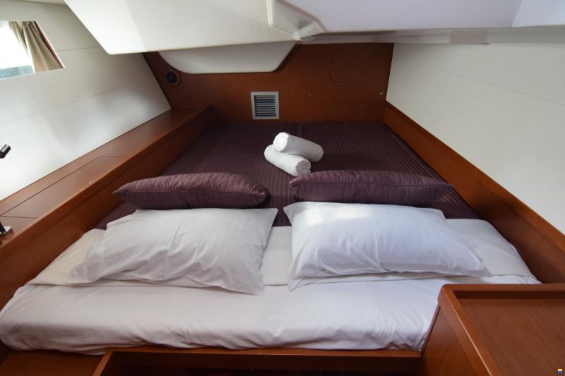 Beneteau Oceanis 48 A/C