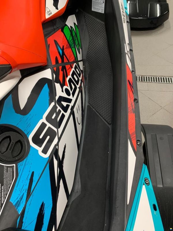 Sea-Doo Spark Trixx