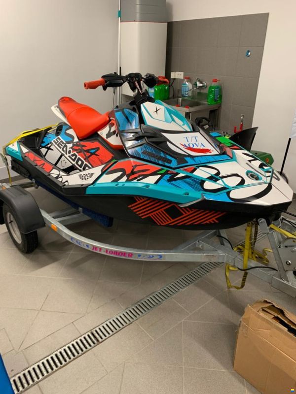 Sea-Doo Spark Trixx