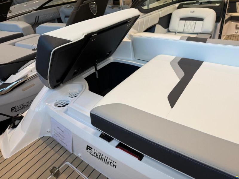Regal 2000ES