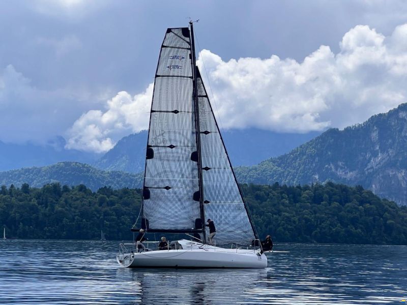 Aeolos Composites P 30