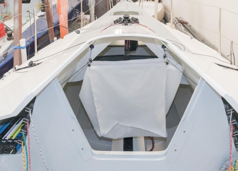 Aeolos Composites P 30