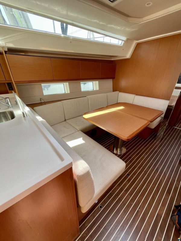 Bavaria Cruiser C45 Style