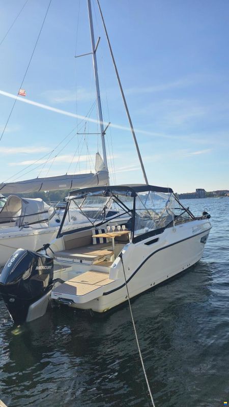 Quicksilver Activ 755 Cruiser