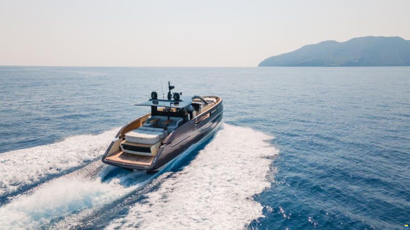 Invictus TT550