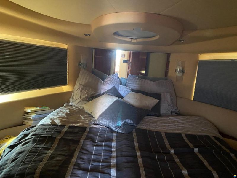 Azimut 39 Fly