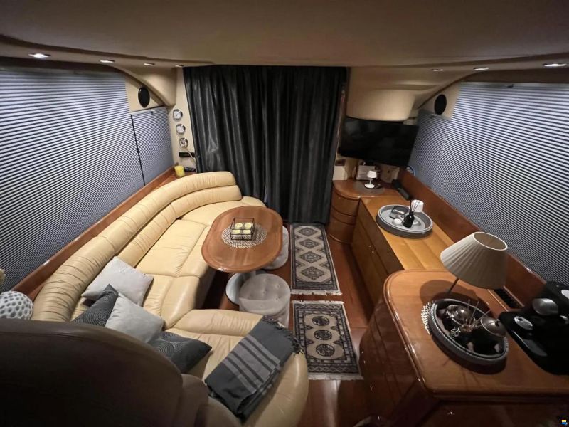 Azimut 39 Fly