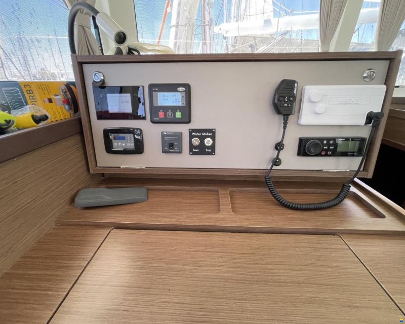 Lagoon 42