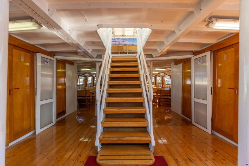 VOGA PASSENGER TOURIST SHIP