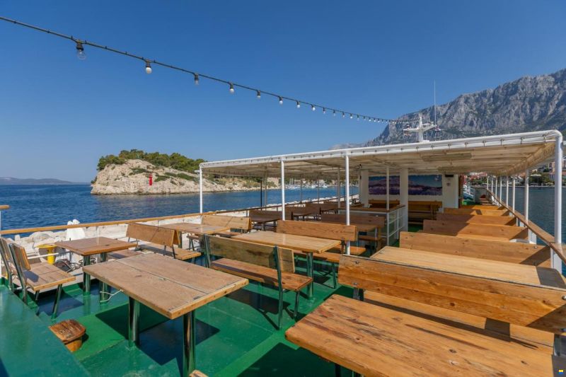 VOGA PASSENGER TOURIST SHIP