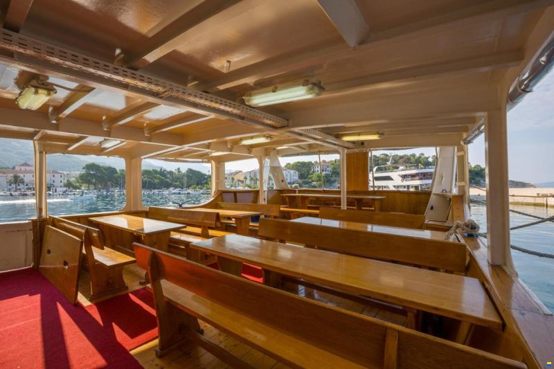 VOGA PASSENGER TOURIST SHIP