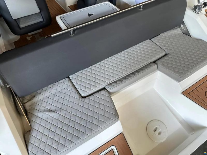 Compass BR 7 / Bowrider