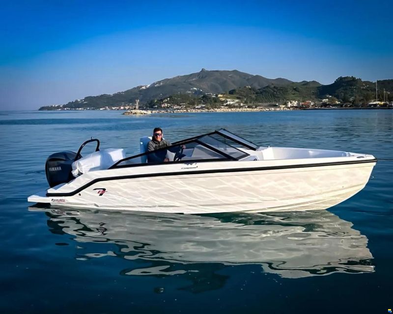 Compass BR 7 / Bowrider