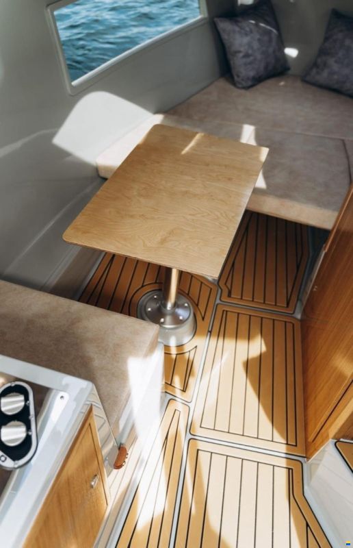 Manara 775 Pilothouse Pleasure