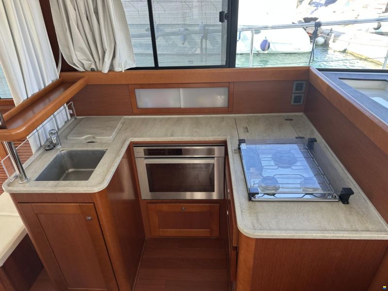 Beneteau Swift Trawler 44