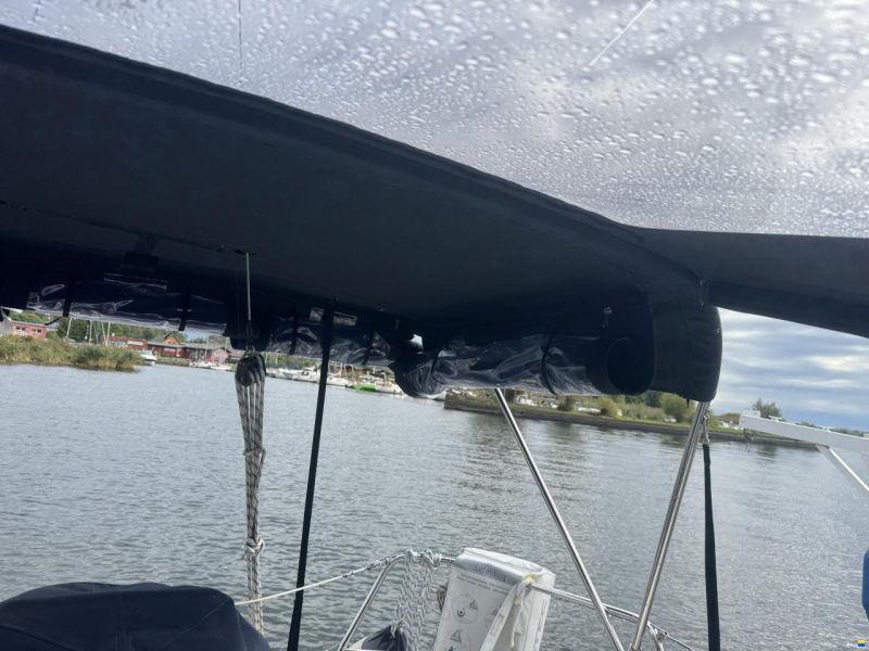 Bavaria 32
